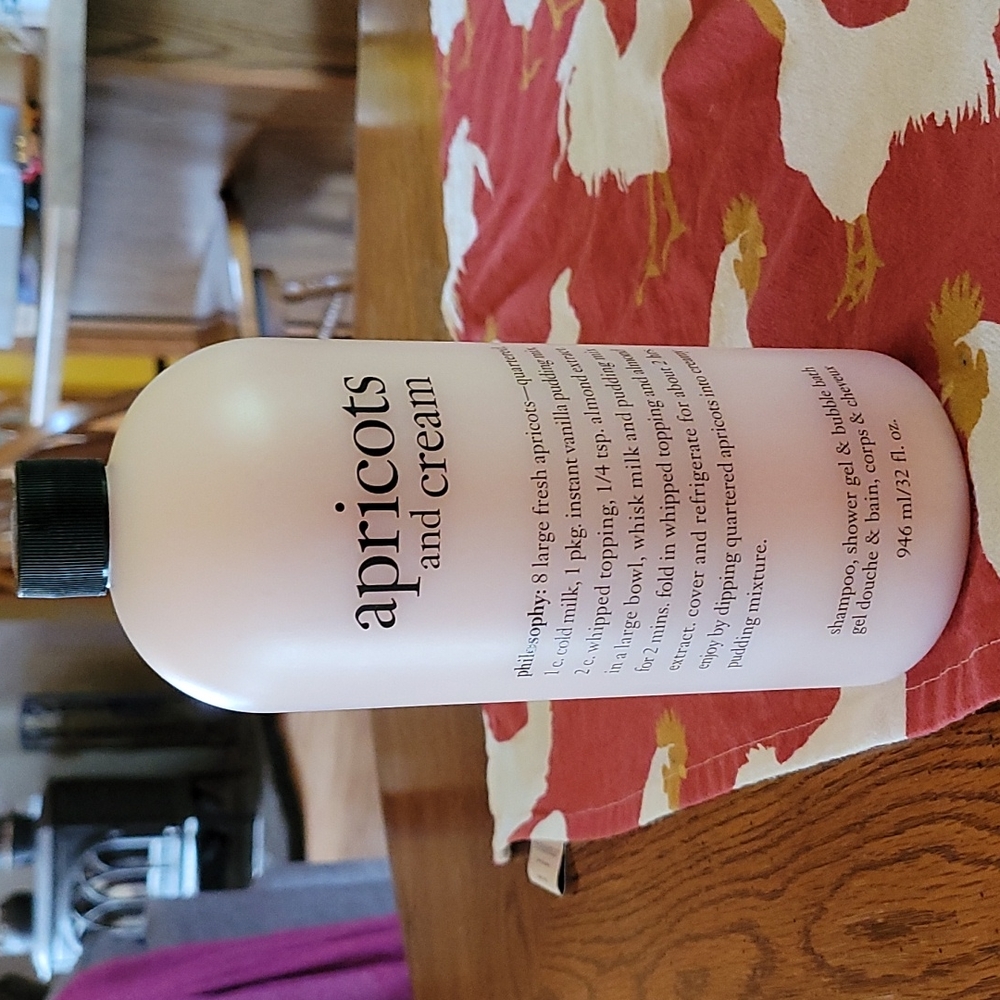 Philosophy  Apricots and Cream